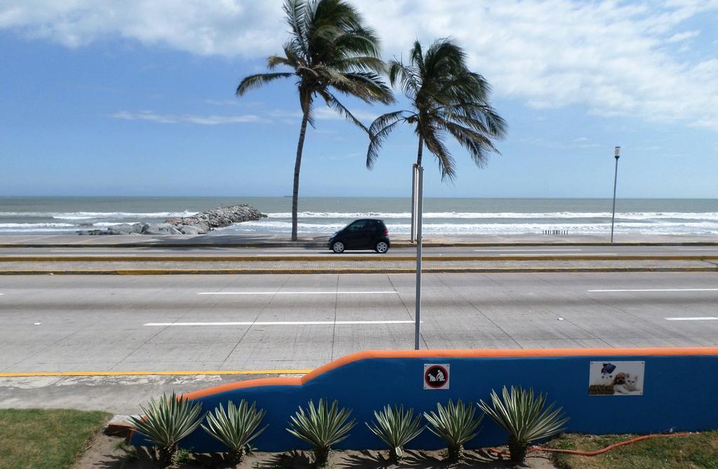 Hotel Suites Mediterraneo Boca Del Rio Veracruz Exteriör bild