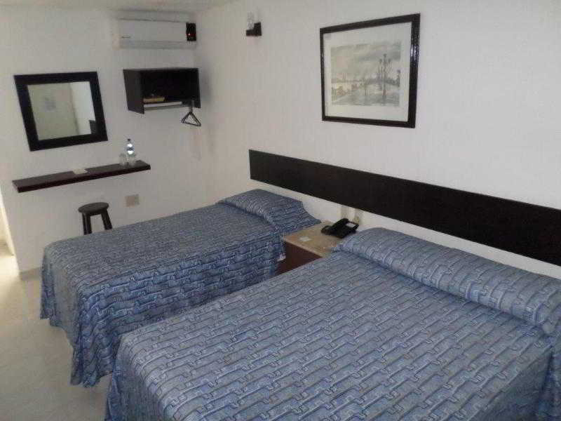 Hotel Suites Mediterraneo Boca Del Rio Veracruz Exteriör bild